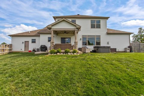 Tiny photo for 4136 Lake Windemere Lane, Kokomo, IN 46902 (MLS # 202618778)