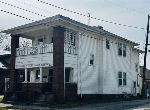 Photo of 12 & 12 1/2 N Lafayette Street, Peru, IN 46970 (MLS # 202609335)