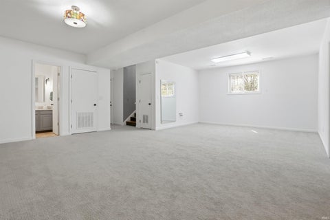 Tiny photo for 5122 Woodridge Drive, Newburgh, IN 47630 (MLS # 202611262)