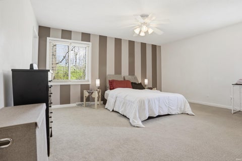 Tiny photo for 5122 Woodridge Drive, Newburgh, IN 47630 (MLS # 202611262)