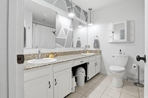 Tiny photo for 5122 Woodridge Drive, Newburgh, IN 47630 (MLS # 202611262)