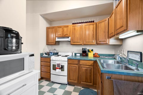 Tiny photo for 3304 Brenner Street, Lafayette, IN 47909 (MLS # 202637559)