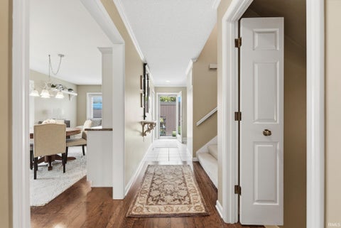 Tiny photo for 6817 Covington Creek Trail, Fort Wayne, IN 46804 (MLS # 202637895)
