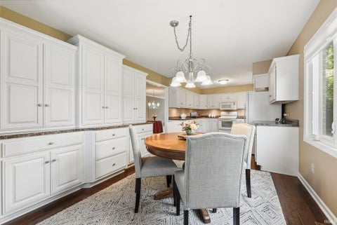Tiny photo for 6817 Covington Creek Trail, Fort Wayne, IN 46804 (MLS # 202637895)
