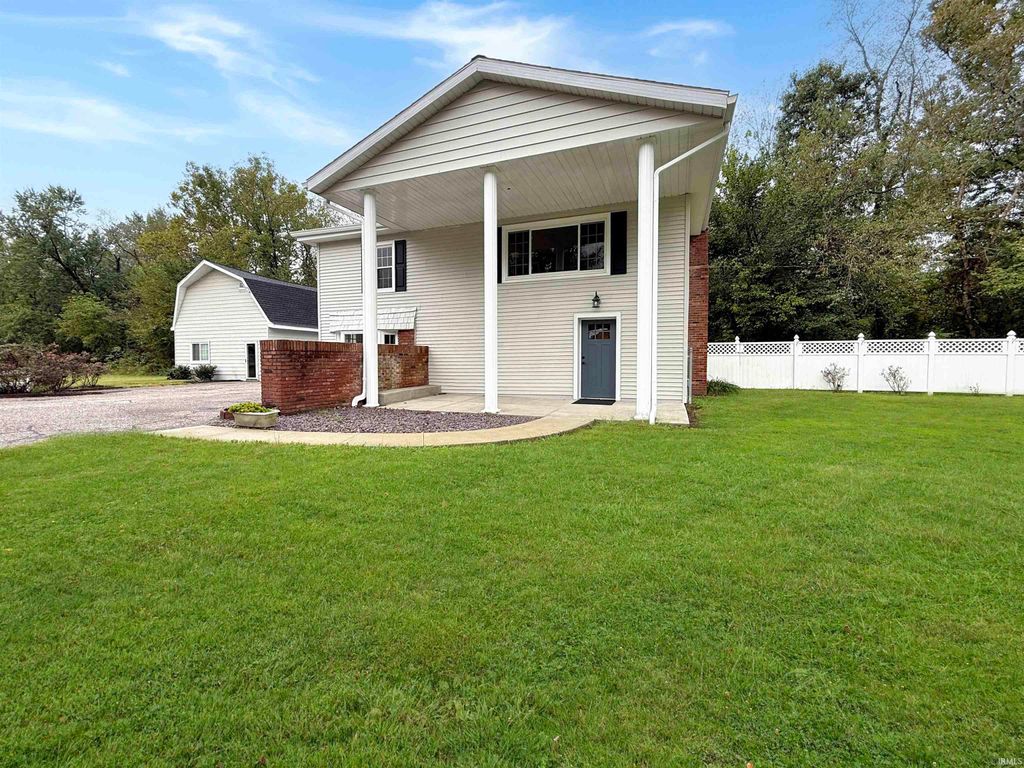 Photo of 8914 New Harmony Road, Evansville, IN 47720 (MLS # 202539009)