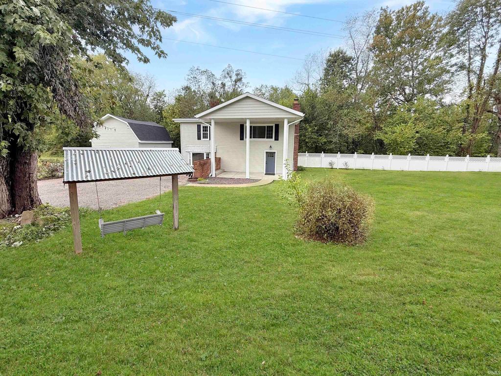 Photo of 8914 New Harmony Road, Evansville, IN 47720 (MLS # 202539009)