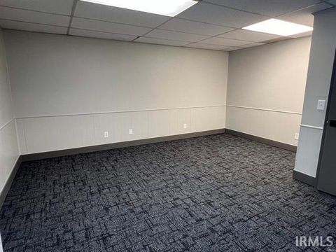 Tiny photo for 123 N Buckeye Street #Suite E, Kokomo, IN 46901 (MLS # 202613332)