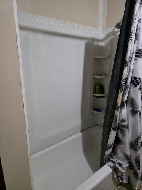 Tiny photo for 431 Day Street, Logansport, IN 46947 (MLS # 202622680)