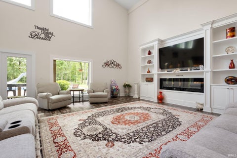 Tiny photo for 10810 Douglas Rd RD, Osceola, IN 46561 (MLS # 202623028)