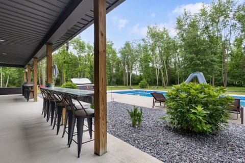 Tiny photo for 10810 Douglas Rd RD, Osceola, IN 46561 (MLS # 202623028)
