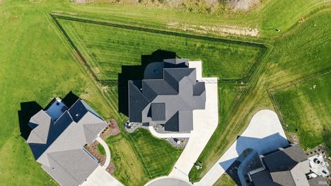 Tiny photo for 19195 Ringo Road, Auburn, IN 46706 (MLS # 202612520)