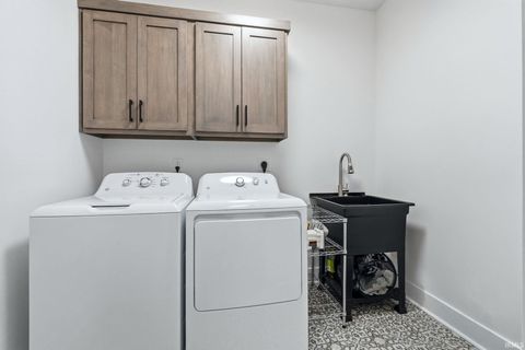 Tiny photo for 19195 Ringo Road, Auburn, IN 46706 (MLS # 202612520)