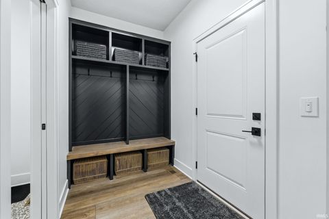 Tiny photo for 19195 Ringo Road, Auburn, IN 46706 (MLS # 202612520)