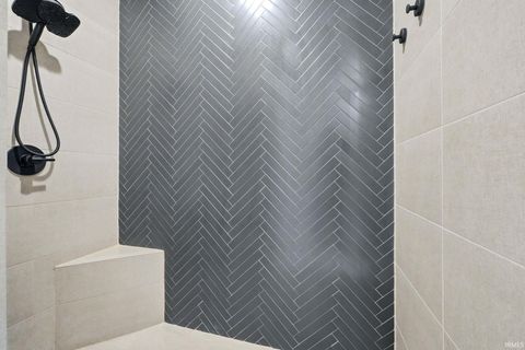 Tiny photo for 19195 Ringo Road, Auburn, IN 46706 (MLS # 202612520)