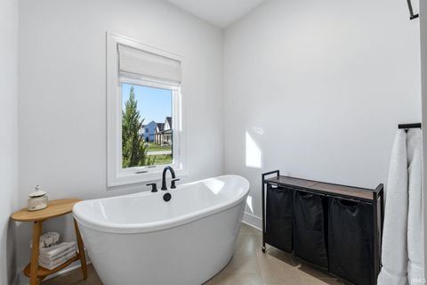 Tiny photo for 19195 Ringo Road, Auburn, IN 46706 (MLS # 202612520)