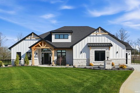 Photo of 19195 Ringo Road, Auburn, IN 46706 (MLS # 202612520)