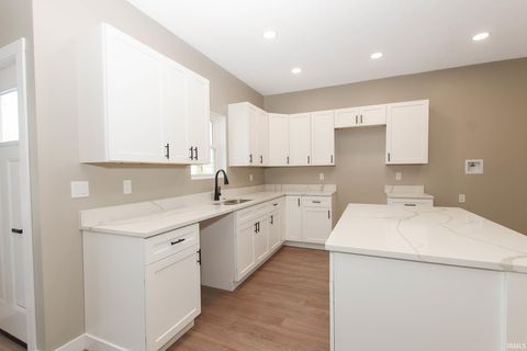 Tiny photo for 302 W Canal Street, Peru, IN 46970 (MLS # 202600264)