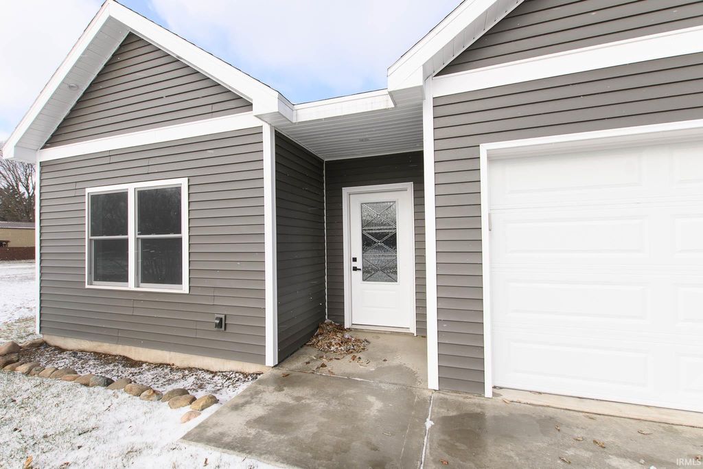 Photo of 302 W Canal Street, Peru, IN 46970 (MLS # 202600264)