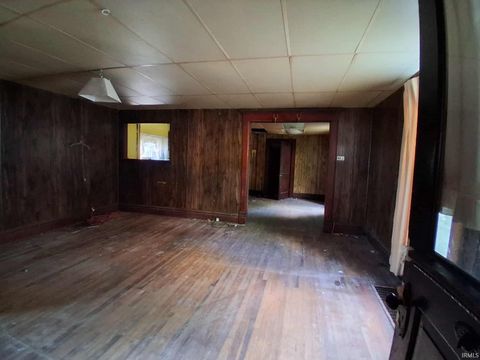 Tiny photo for 515 King Street, Logansport, IN 46947 (MLS # 202532641)