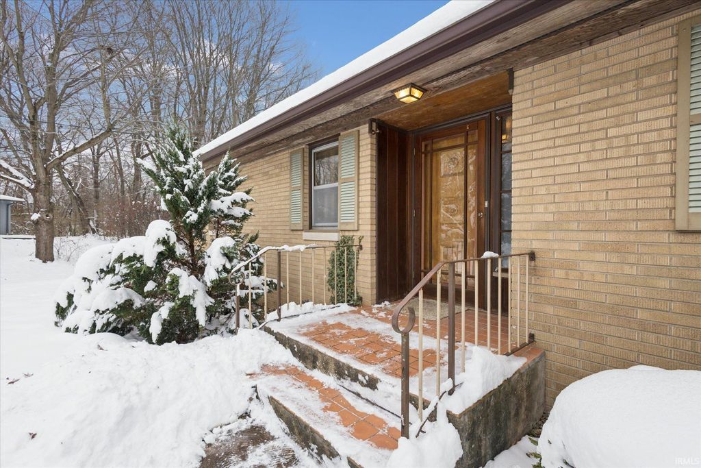 Photo of 126 Country Club Drive, LaPorte, IN 46350 (MLS # 202548107)