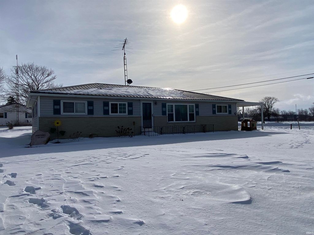 Photo of 2086 W 75 S, Portland, IN 47371 (MLS # 202602912)