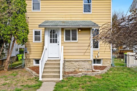 Tiny photo for 238 Whitelock Street, Huntington, IN 46750 (MLS # 202610389)