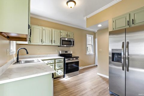 Tiny photo for 238 Whitelock Street, Huntington, IN 46750 (MLS # 202610389)