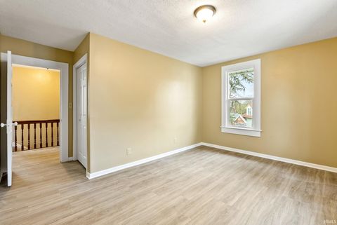 Tiny photo for 238 Whitelock Street, Huntington, IN 46750 (MLS # 202610389)