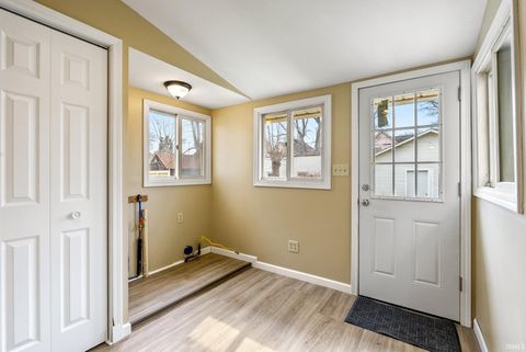 Tiny photo for 238 Whitelock Street, Huntington, IN 46750 (MLS # 202610389)