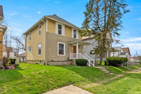 Tiny photo for 238 Whitelock Street, Huntington, IN 46750 (MLS # 202610389)