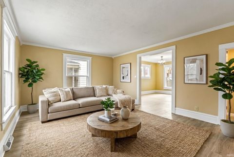 Tiny photo for 238 Whitelock Street, Huntington, IN 46750 (MLS # 202610389)