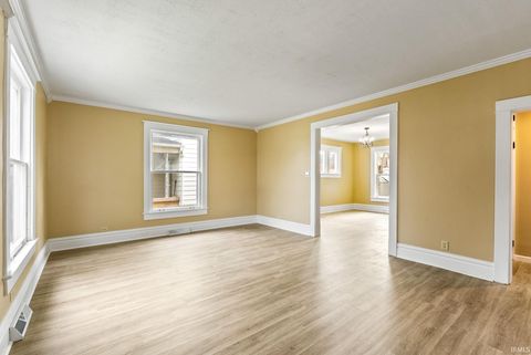 Tiny photo for 238 Whitelock Street, Huntington, IN 46750 (MLS # 202610389)