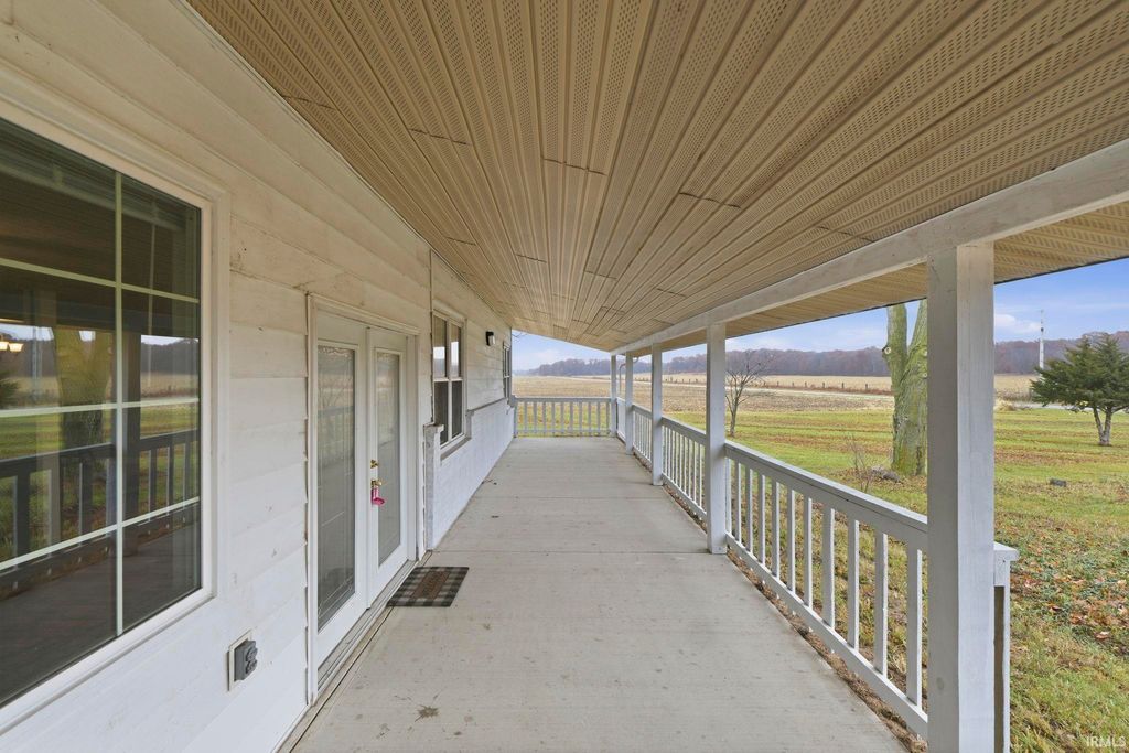 Photo of 8311 N 1050 W, Royal Center, IN 46978 (MLS # 202547177)