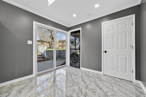 Tiny photo for 514 Henry Street, Logansport, IN 46947 (MLS # 202546217)