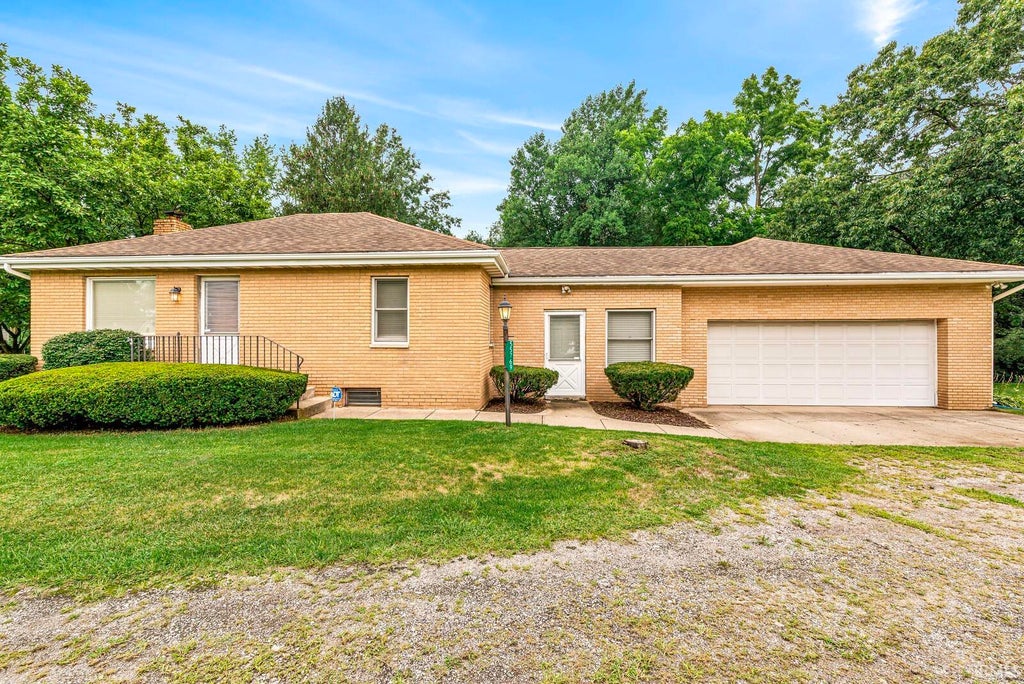 Photo of 55769 Mayflower Road, South Bend, IN 46619 (MLS # 202632807)