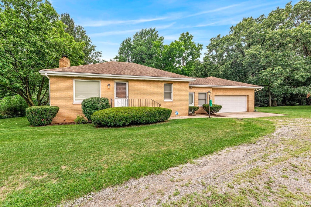 Photo of 55769 Mayflower Road, South Bend, IN 46619 (MLS # 202632807)