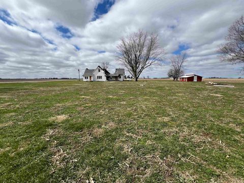 Tiny photo for 10758 E 400 NORTH, Greentown, IN 46936 (MLS # 202609583)