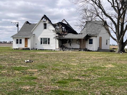 Tiny photo for 10758 E 400 NORTH, Greentown, IN 46936 (MLS # 202609583)