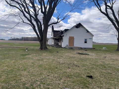 Tiny photo for 10758 E 400 NORTH, Greentown, IN 46936 (MLS # 202609583)