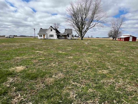 Tiny photo for 10758 E 400 NORTH, Greentown, IN 46936 (MLS # 202609583)