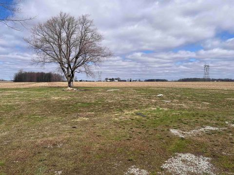 Tiny photo for 10758 E 400 NORTH, Greentown, IN 46936 (MLS # 202609583)