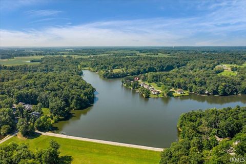 Tiny photo for Lot 39 Lake Shore Lane, Huntingburg, IN 47542 (MLS # 202612836)