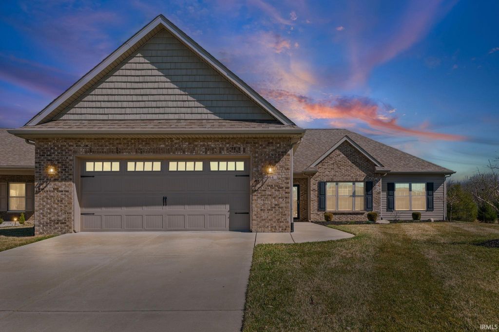 Photo of 164 Aqueduct Circle, West Lafayette, IN 47906 (MLS # 202607722)