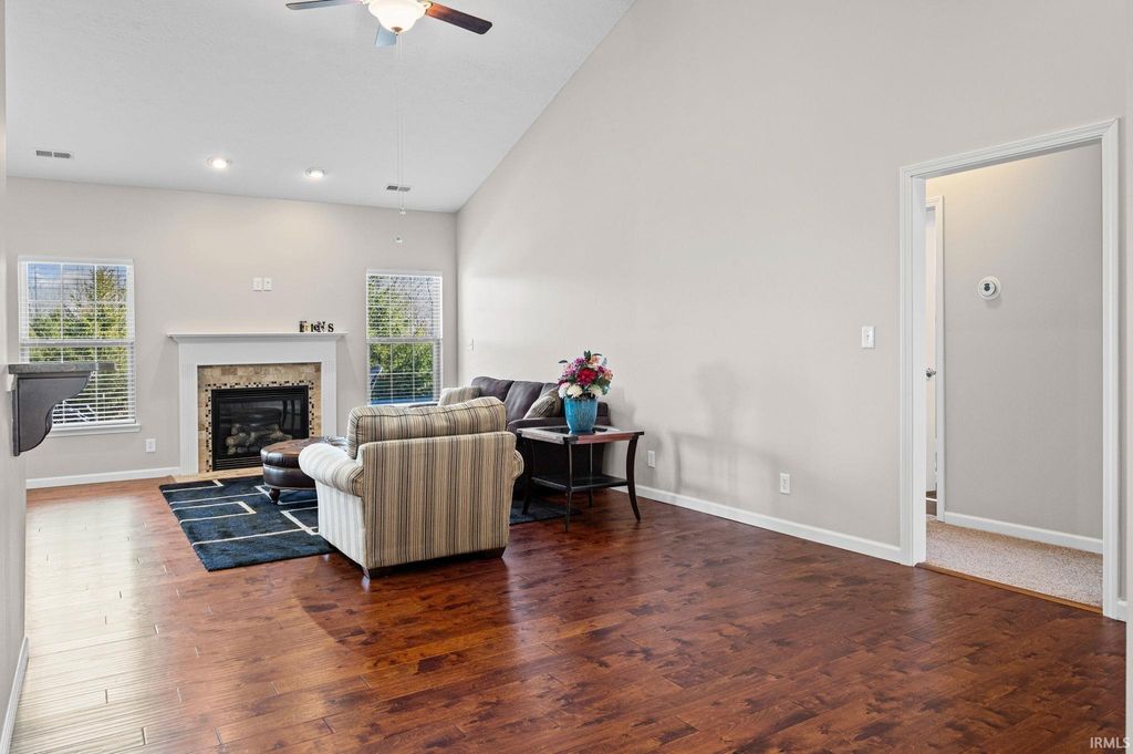 Photo of 164 Aqueduct Circle, West Lafayette, IN 47906 (MLS # 202607722)