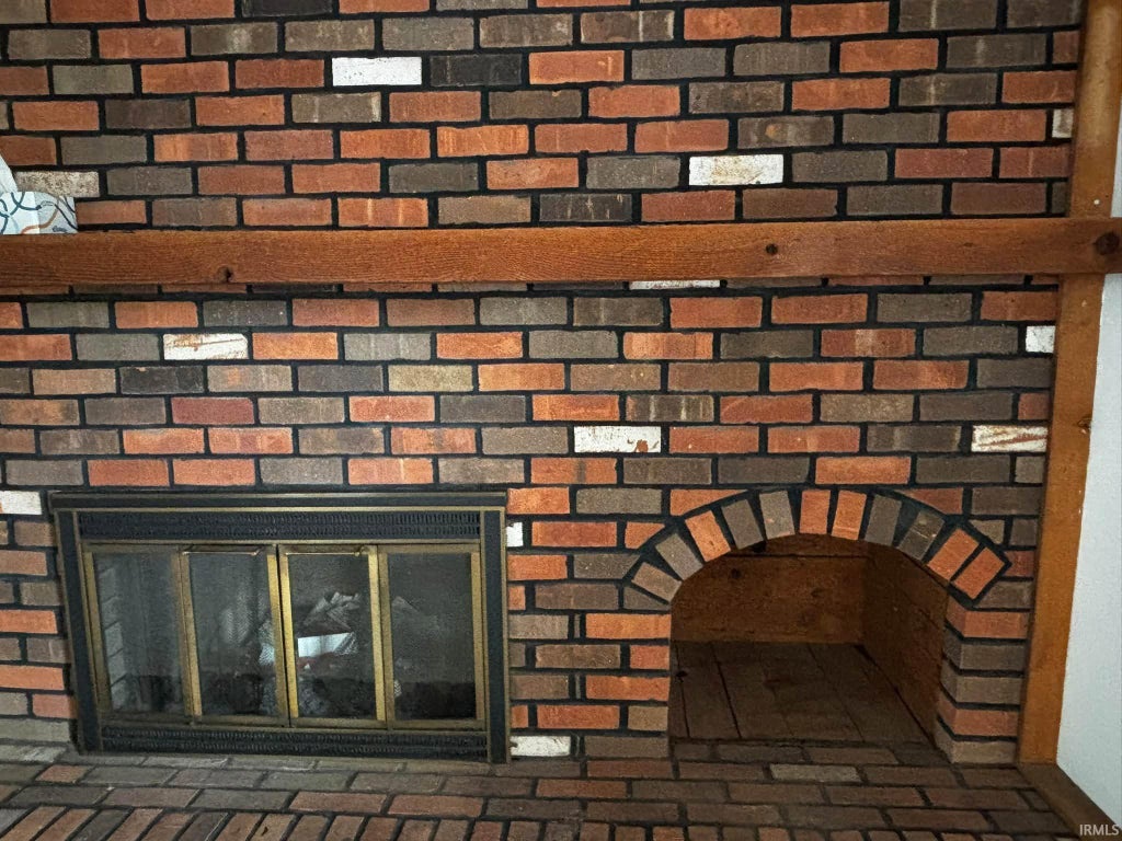 Photo of 1317 Lodge Avenue, Evansville, IN 47714 (MLS # 202640860)