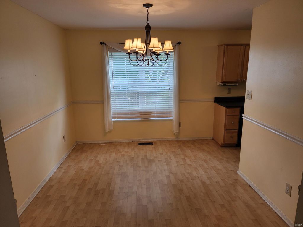 Photo of 3819 S Claybridge Drive, Bloomington, IN 47401 (MLS # 202618310)
