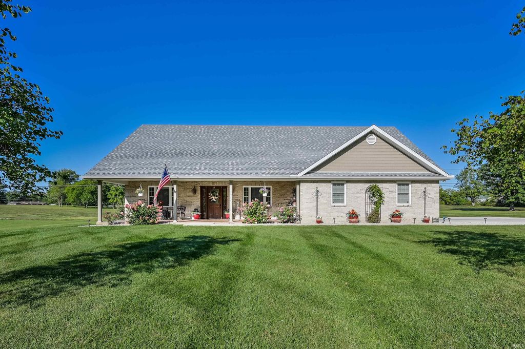 Photo of 1333 N Mill Street, Hartford City, IN 47348 (MLS # 202613966)