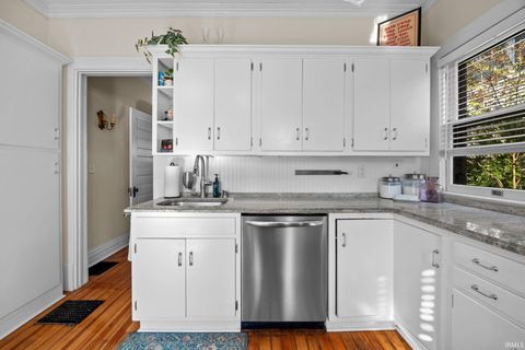 Tiny photo for 533 S 9th Street, Lafayette, IN 47901 (MLS # 202614349)