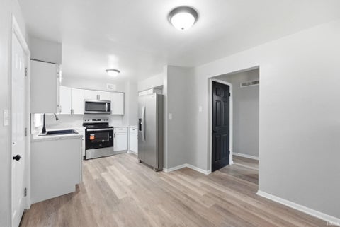 Tiny photo for 2621 Capitol Avenue, Fort Wayne, IN 46806 (MLS # 202635362)