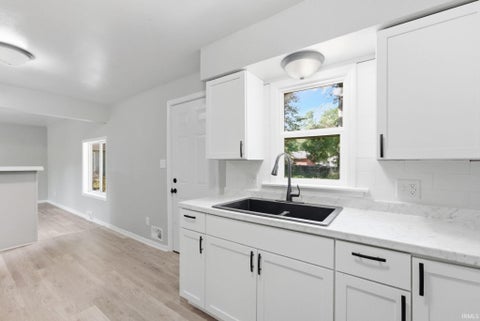 Tiny photo for 2621 Capitol Avenue, Fort Wayne, IN 46806 (MLS # 202635362)